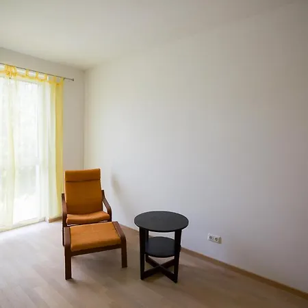 Апартаменты Exklusive Und Helle Ferienwohnung In Leipzigs Sudvorstadt Лейпциг