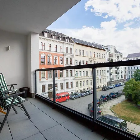 Exklusive Und Helle Ferienwohnung In Leipzigs Sudvorstadt * Лейпциг